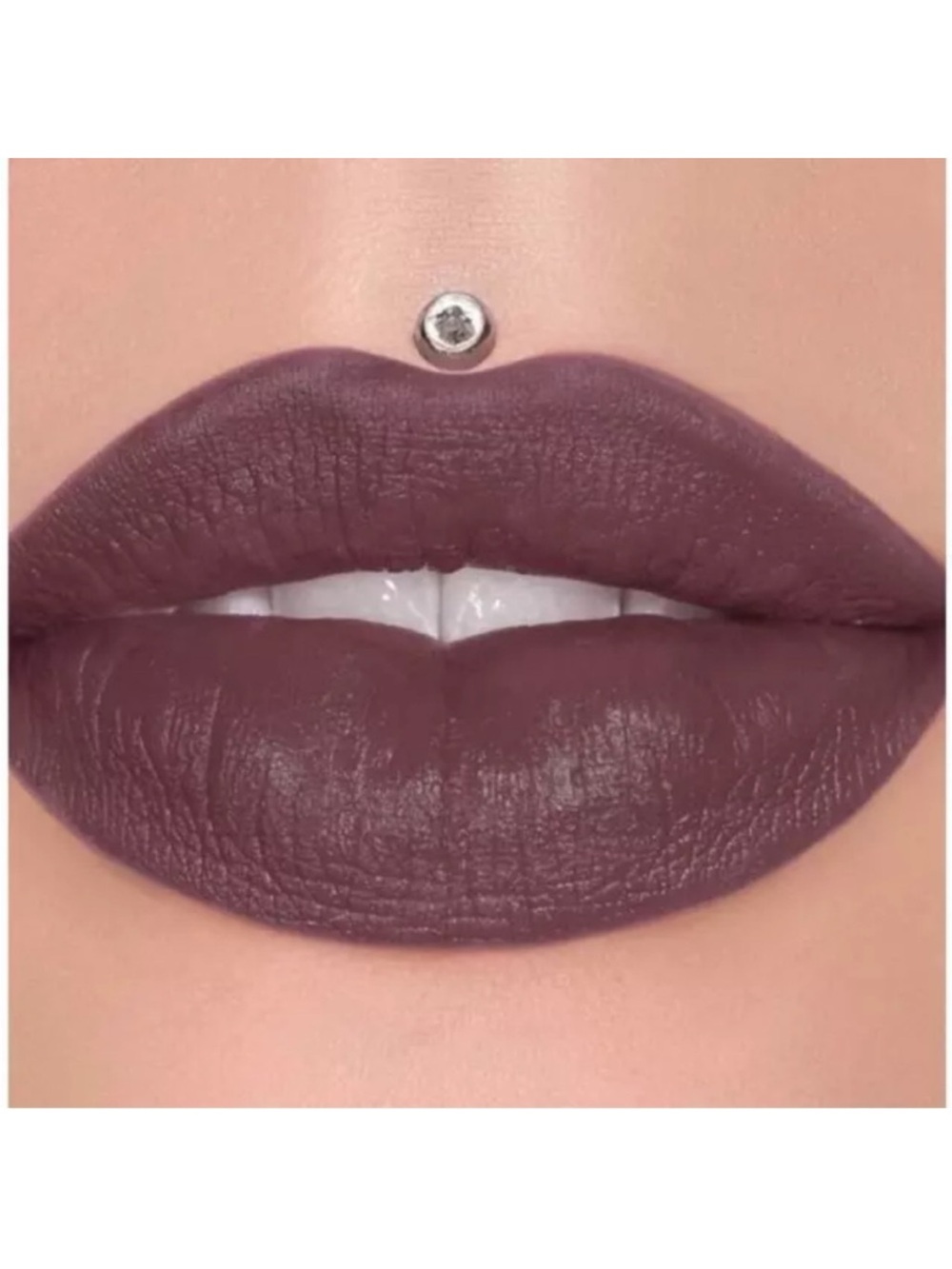 Jeffree Star Cosmetics Velvet Trap Lipstick Mouse Trap